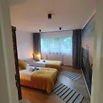Rozeta Przy Gondoli Z Sauna , Jacuzzy, Ogrodem I Tarasem - Dawniej U Gazdy Appartement