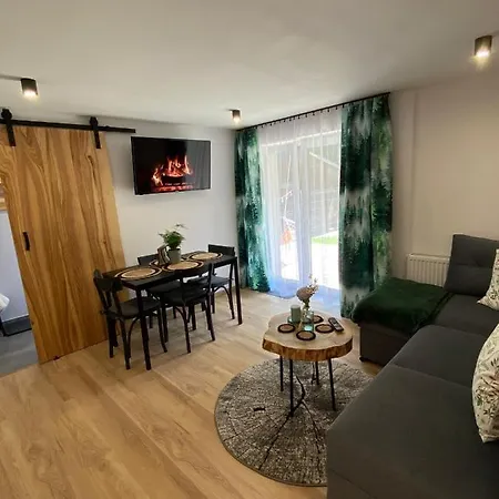 U Gazdy - Z Sauną , Jacuzzy, Ogrodem I Tarasem - Przy Gondoli Apartament