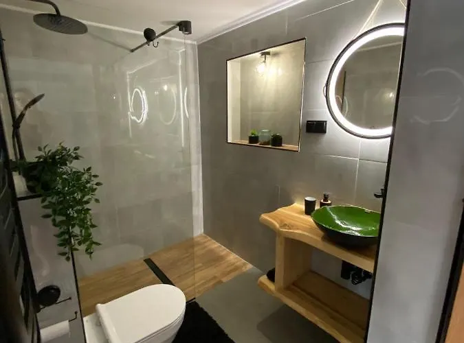 דירה U Gazdy - Z Sauna , Jacuzzy, Ogrodem I Tarasem - Przy Gondoli שצ'צ'ירק