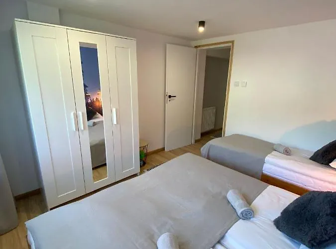 아파트 Rozeta Szczyrk Apartament Przy Gondoli Z Sauna , Jacuzzy, Ogrodem I Tarasem - Dawniej U Gazdy *