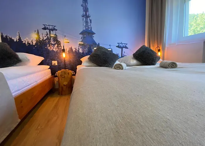 Rozeta Szczyrk Apartament Przy Gondoli Z Sauna , Jacuzzy, Ogrodem I Tarasem - Dawniej U Gazdy * 슈차이르크