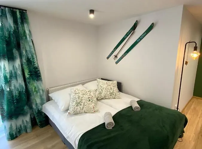 דירה U Gazdy - Z Sauna , Jacuzzy, Ogrodem I Tarasem - Przy Gondoli שצ'צ'ירק