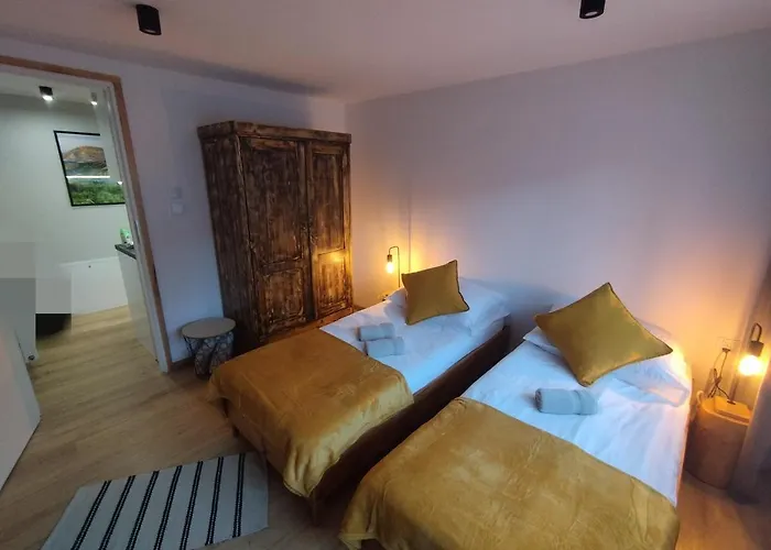 Rozeta Szczyrk Apartament Przy Gondoli Z Sauna , Jacuzzy, Ogrodem I Tarasem - Dawniej U Gazdy