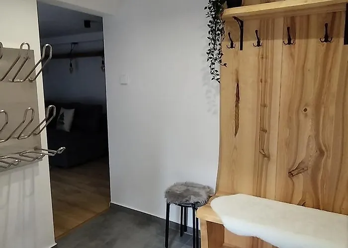 Rozeta Szczyrk Apartament Przy Gondoli Z Sauna , Jacuzzy, Ogrodem I Tarasem - Dawniej U Gazdy 슈차이르크